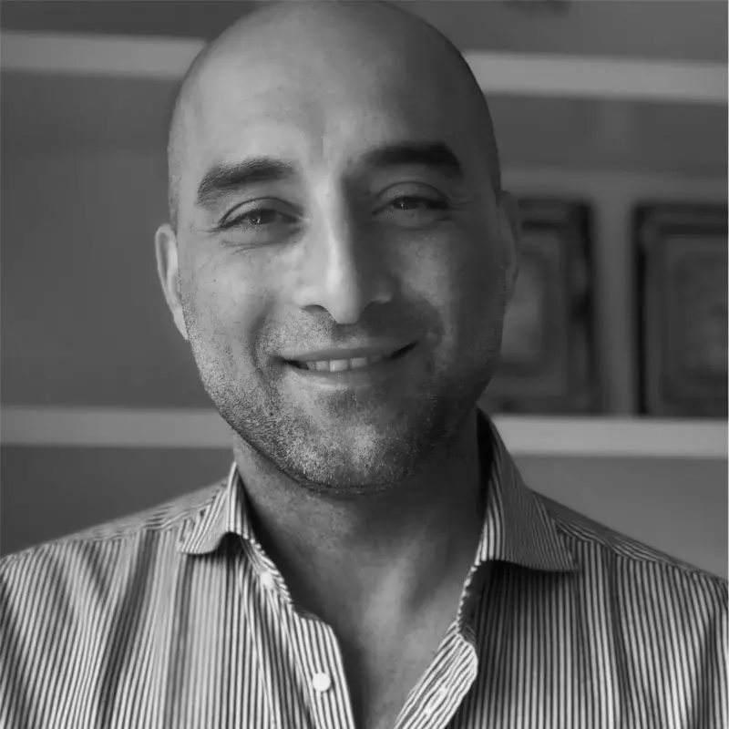 Portrait — Amir Aussia